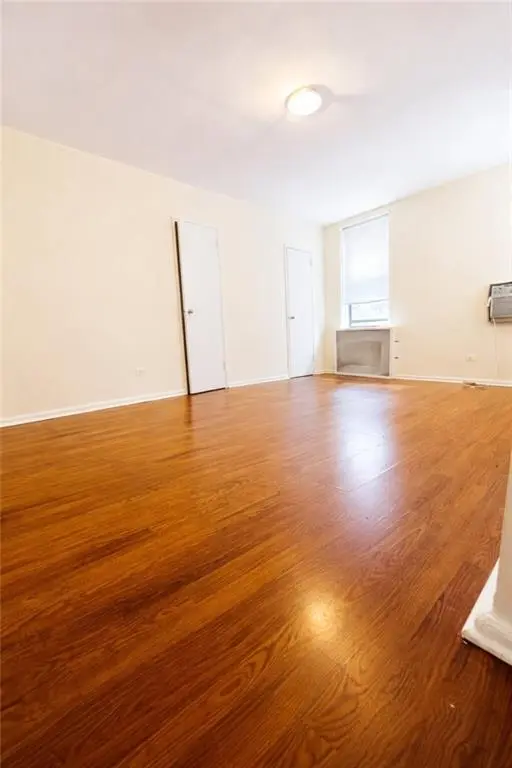 345 Webster AVE #1O, Brooklyn, NY 11230