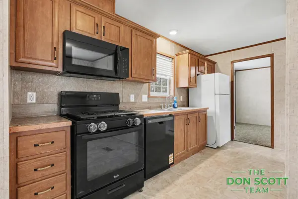 6913 Sandwood ST NE, Plainfield Twp, MI 49341