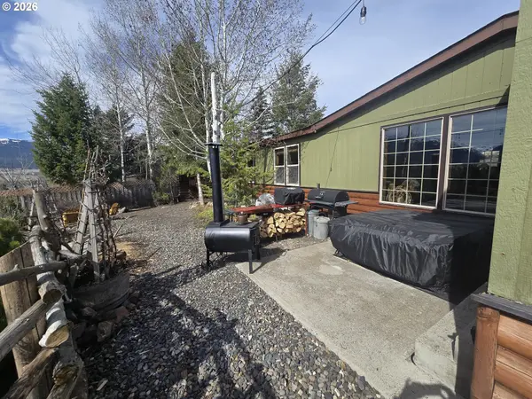 704 RESIDENCE ST, Enterprise, OR 97828