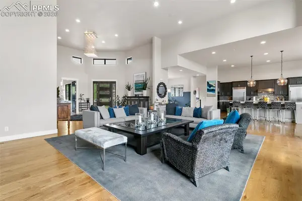 843 Long Timber LN, Monument, CO 80132