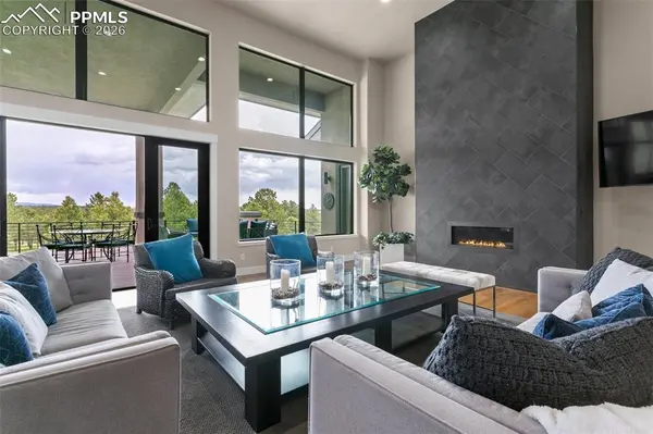 843 Long Timber LN, Monument, CO 80132