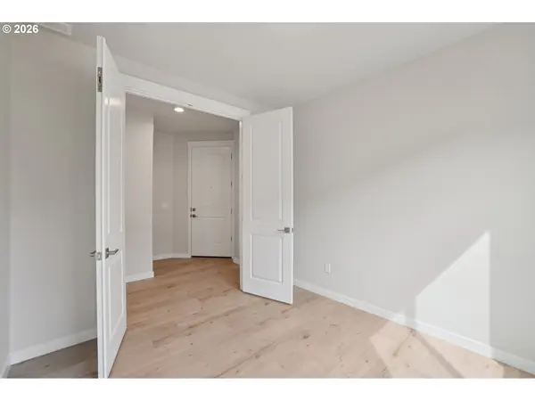 1477 N Millican Creek ST, Lafayette, OR 97127