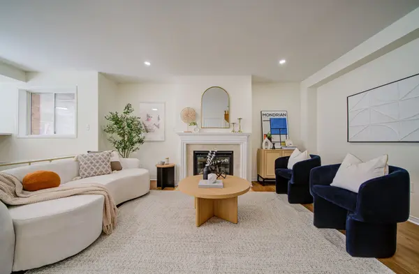 351 Deepsprings CRES, Vaughan, ON L6A 3M5