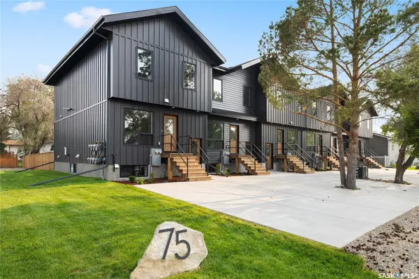 75 3rd AVENUE, Lumsden, SK S0G 3C0