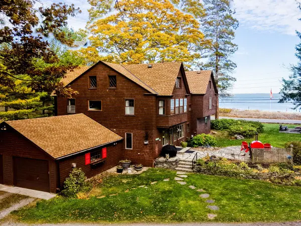 725 Point Abino RD S, Fort Erie, ON L0S 1N0