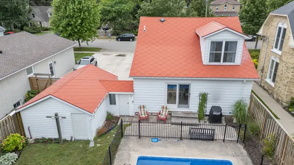40 Grosvenor ST S, Saugeen Shores, ON N0H 2L0