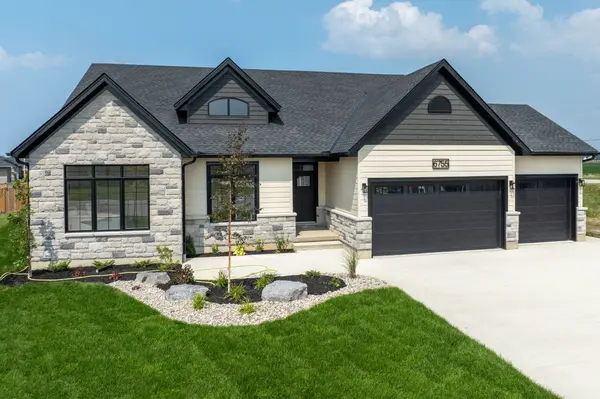 6755 Griffin DR, Plympton-wyoming, ON N0N 1E0