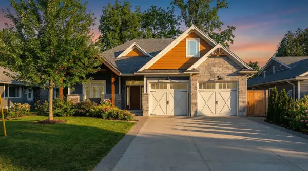 22 Delevan ST, Bluewater, ON N0M 1G0