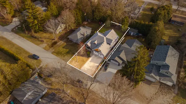 22 Delevan ST, Bluewater, ON N0M 1G0