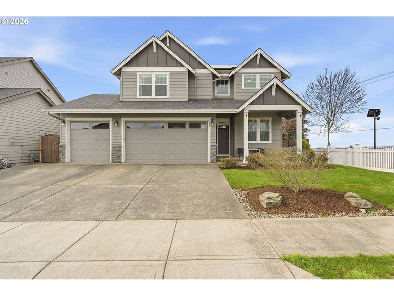 1301 Sunflower ST, Woodburn, OR 97071