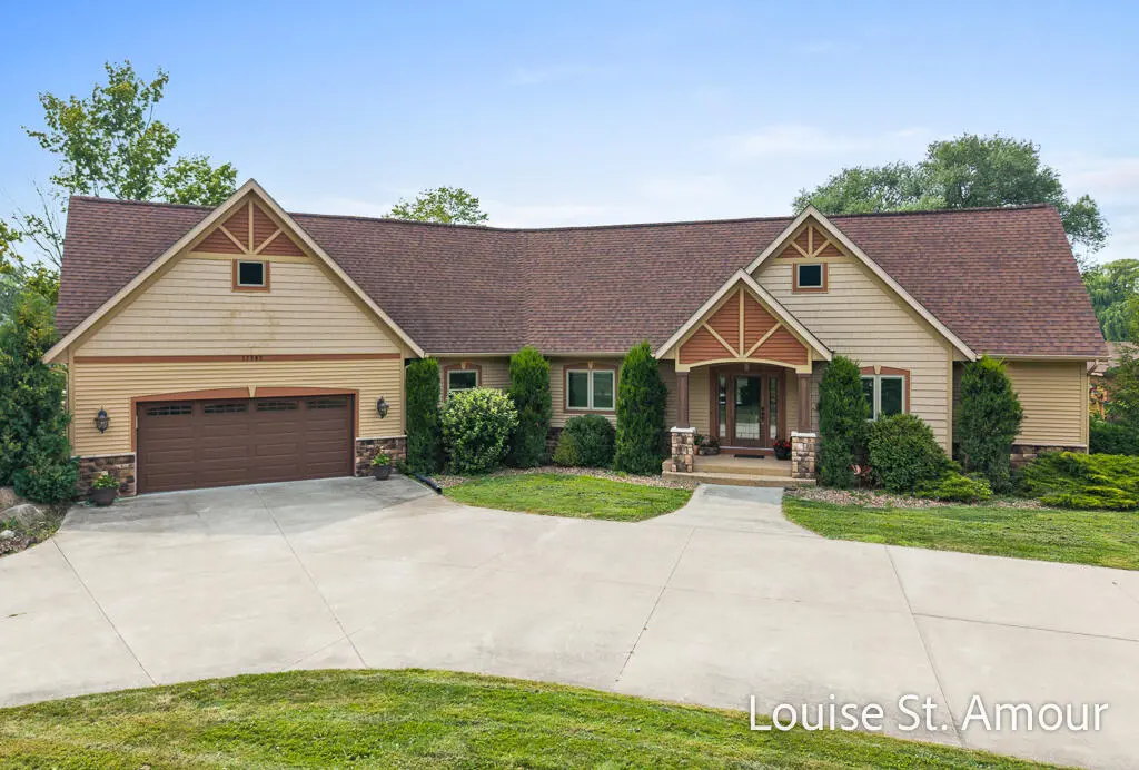 17797 168th AVE, Spring Lake Twp, MI 49456