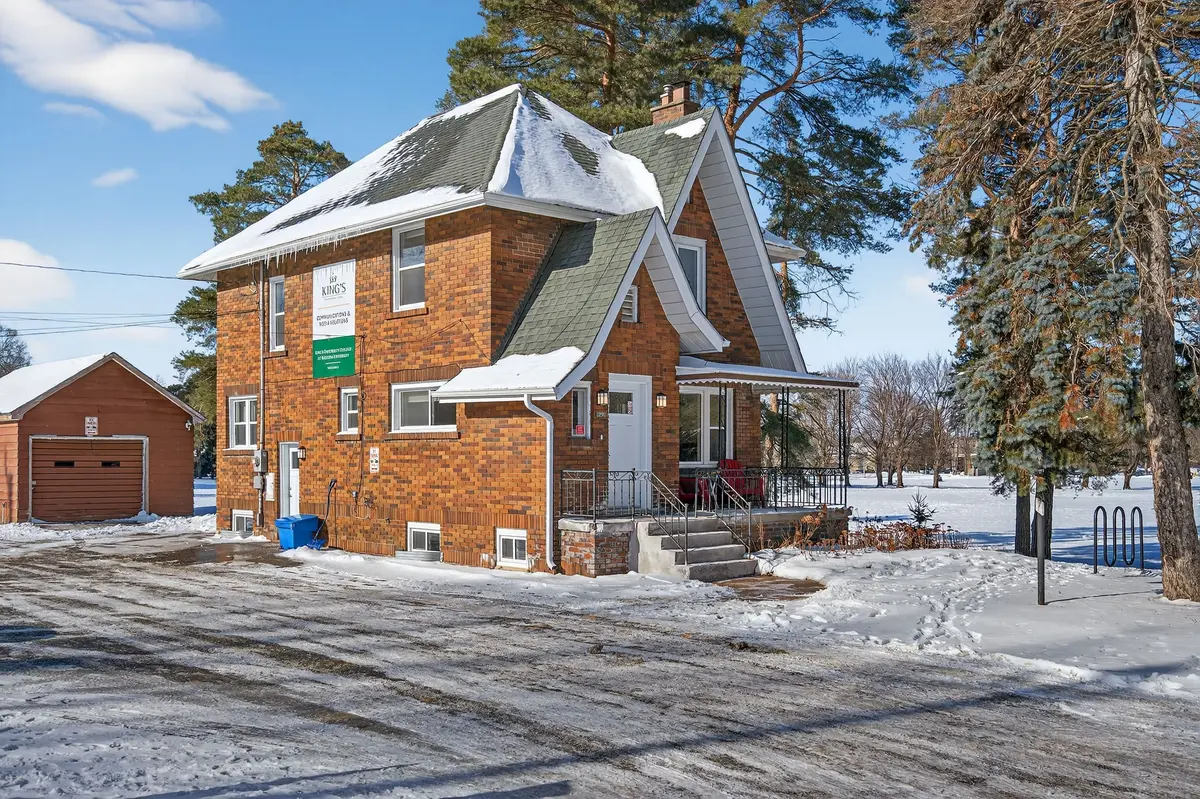 1071 Colborne ST, London East, ON N6A 4B4