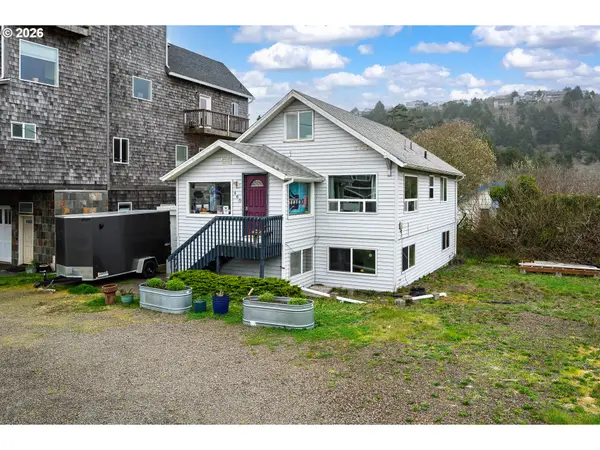 460 HIGHWAY 101, Rockaway Beach, OR 97136