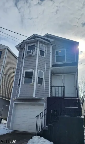 144 Warren St, Paterson City, NJ 07524