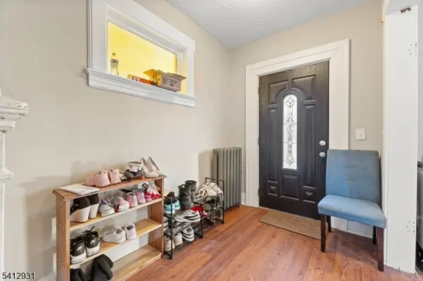 221 E Westfield Ave, Roselle Park Boro, NJ 07204