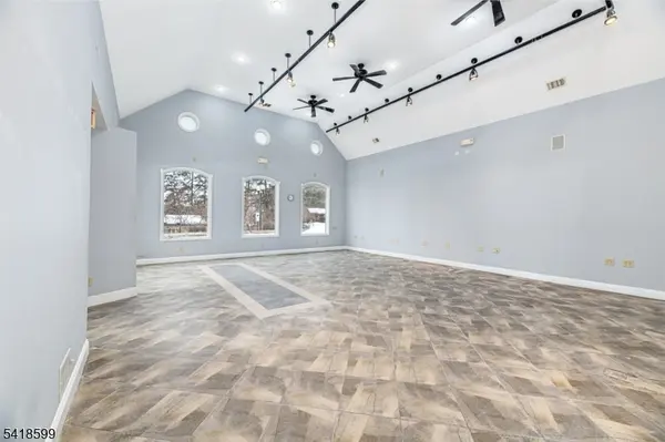 137 S Rutherford Ave, Franklin Boro, NJ 07416