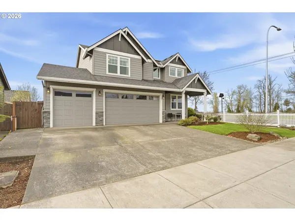 1301 Sunflower ST, Woodburn, OR 97071