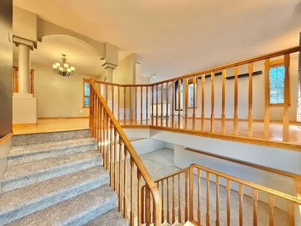 131 Tocher AVE, Hinton, AB T7V1H3