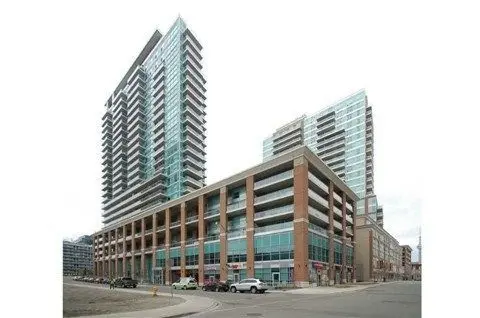 100 Western Battery RD #809, Toronto C01, ON M6K 3S2