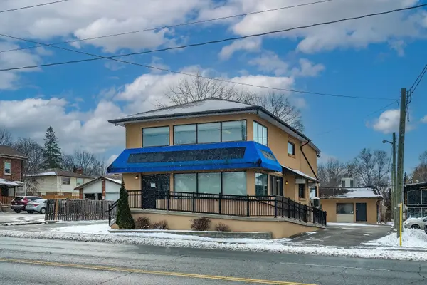 421 Dundas ST E, Whitby, ON L1N 2J2