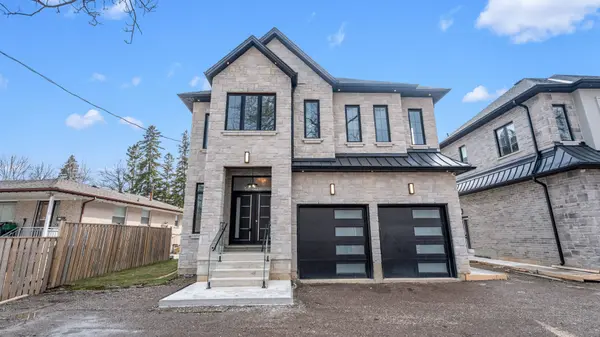 30 Mclaughlin RD N, Brampton, ON L6X 1Y7