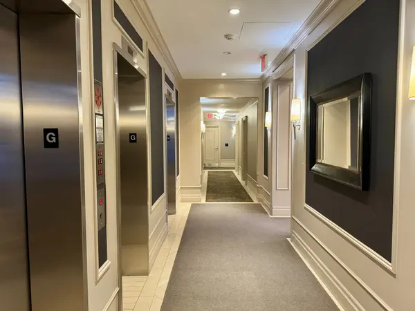 38 Fontenay CT, Toronto W08, ON M9A 5H5