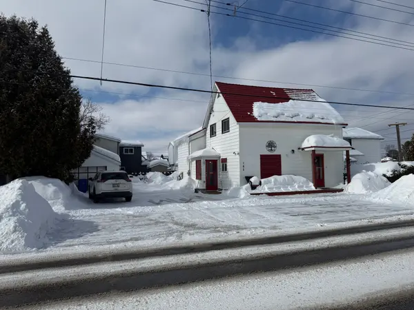 165 Nipissing ST, West Nipissing, ON P2B 1K2