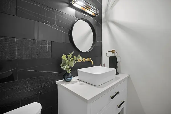 48 ROYAL CRES, Southwold, ON N5P 3T2