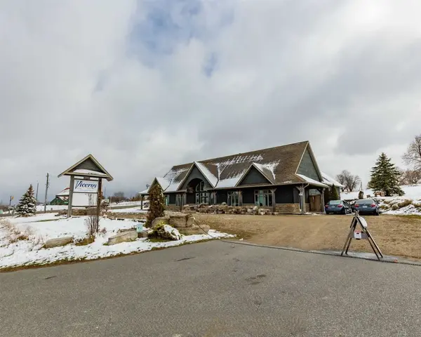 935689 Airport RD, Mono, ON L0N 1R0