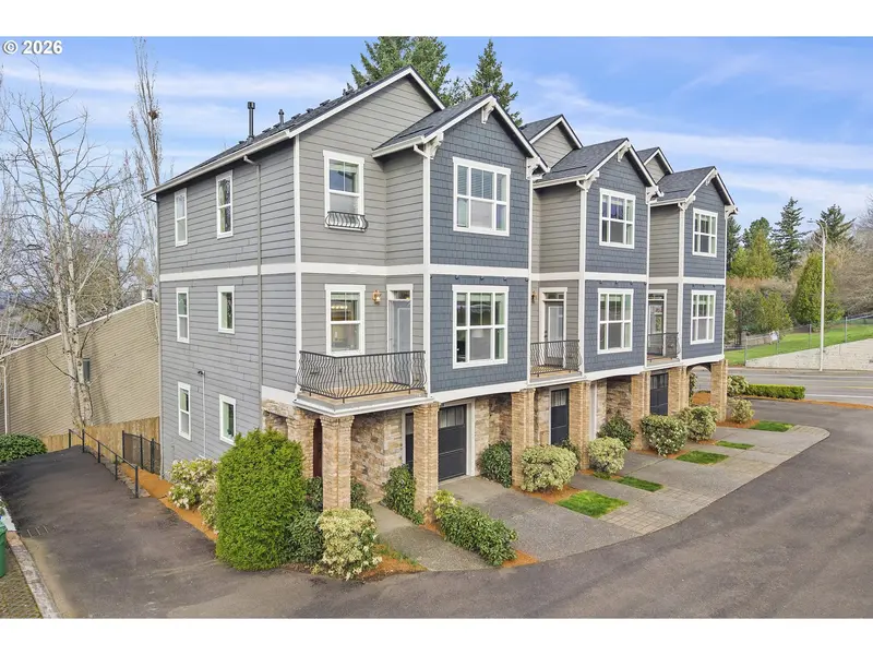 9402 SE CAUSEY AVE, Happy Valley, OR 97086