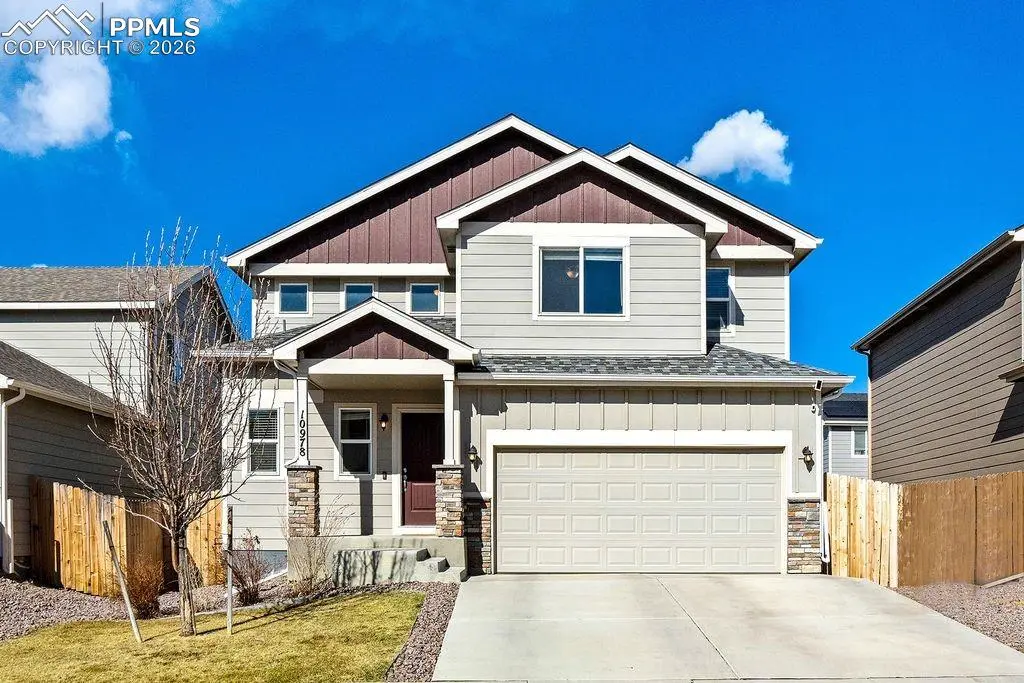 10978 Zealand DR, Colorado Springs, CO 80925
