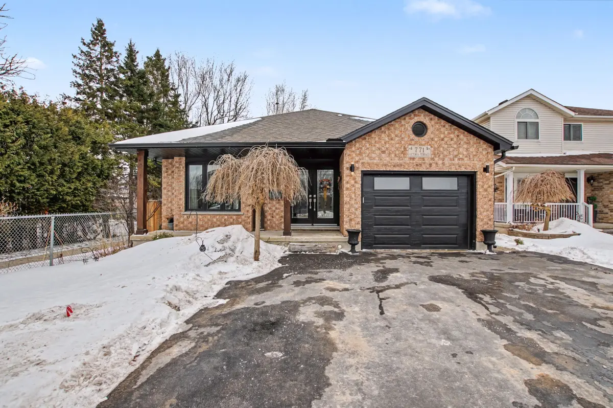 771 Victoria TER, Centre Wellington, ON N1M 3L5
