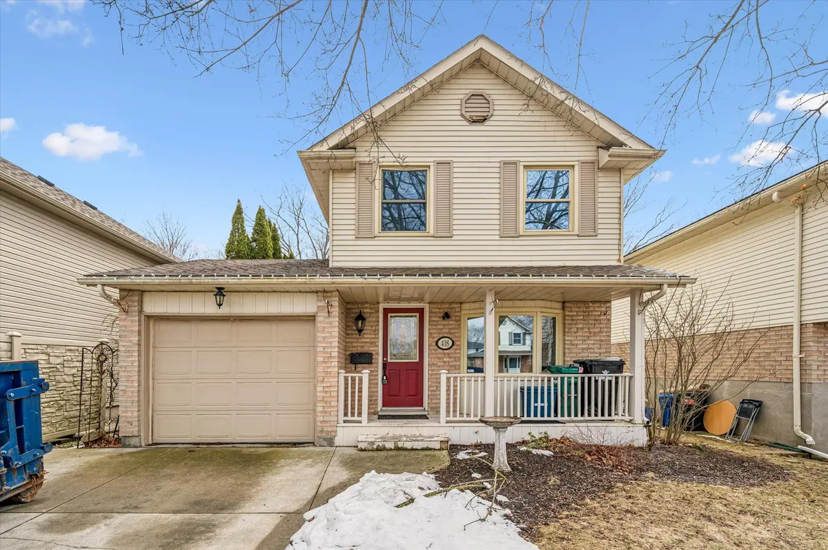 418 Woods LN, Cambridge, ON N3H 5J4