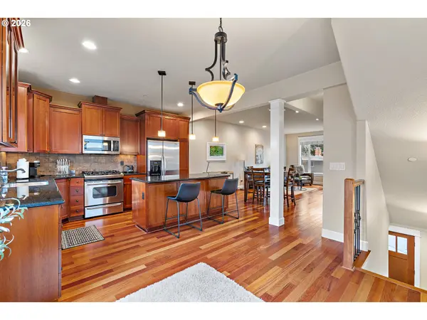 9402 SE CAUSEY AVE, Happy Valley, OR 97086