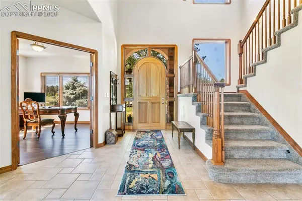 870 Trumpeters CT, Monument, CO 80132