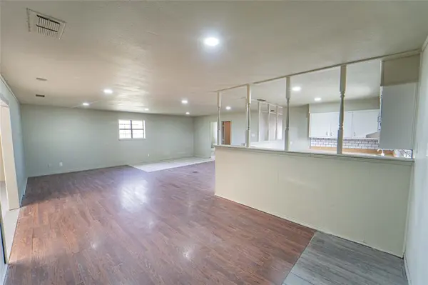 105 N Dairy Street, Breckenridge, TX 76424