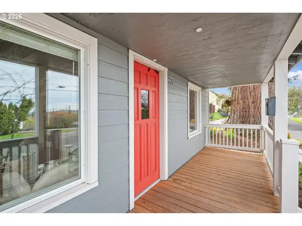 326 PEARL ST, Oregon City, OR 97045