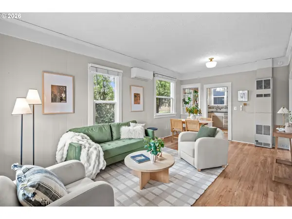 326 PEARL ST, Oregon City, OR 97045