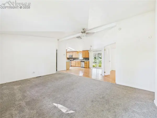 1131 24 1/2 LN, Pueblo, CO 81006