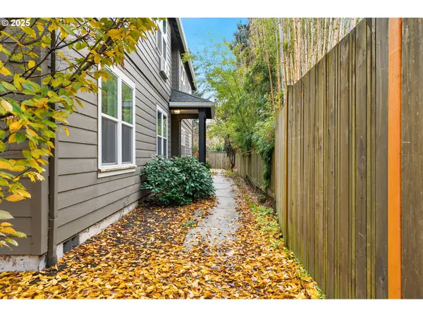 8320 N PRINCETON ST, Portland, OR 97203