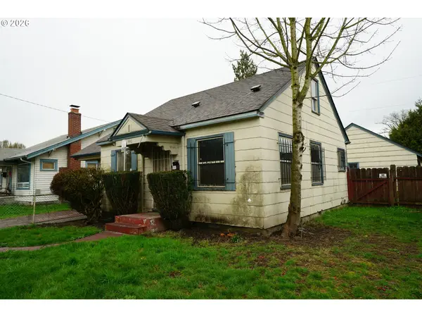 446 20TH AVE, Longview, WA 98632