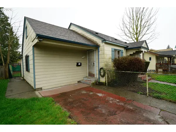 446 20TH AVE, Longview, WA 98632