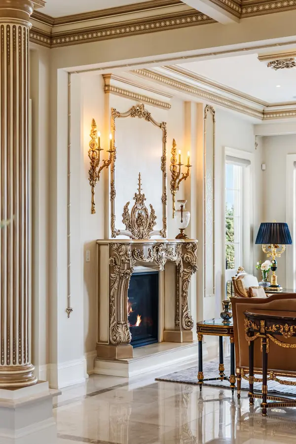 45 Kensington DR, Richmond Hill, ON L4E 3S7