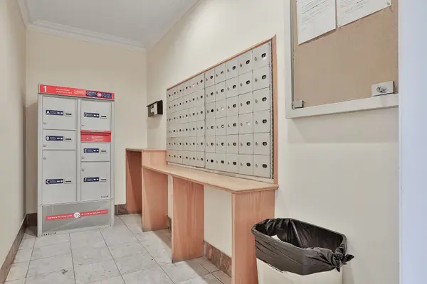 9 Chalmers RD #101, Richmond Hill, ON L4B 3N3