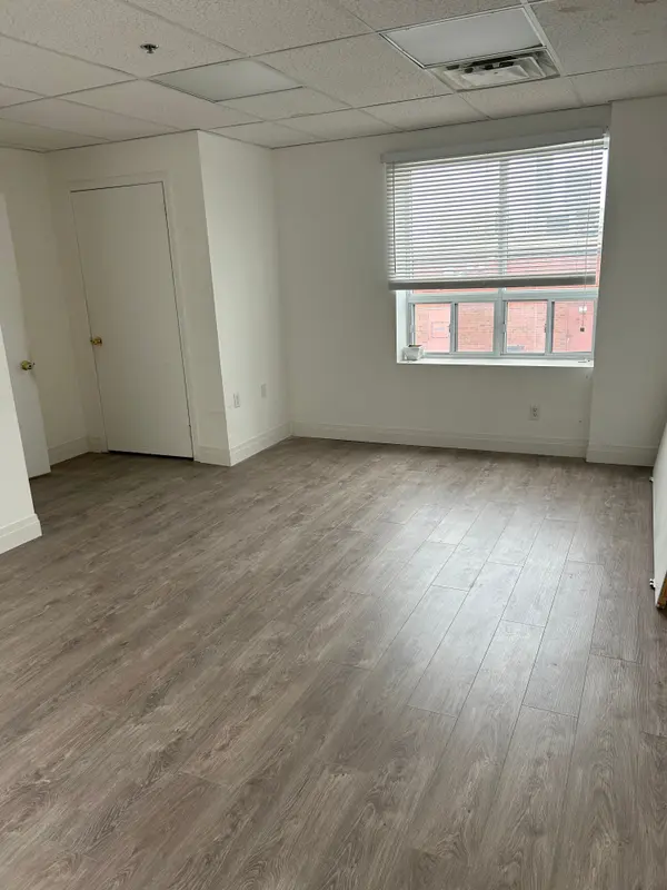 136 Winges RD #Unit 8 Office #6, Vaughan, ON L4L 6C3