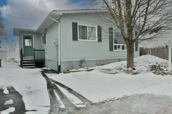 127 Edward ST S, Arnprior, ON K7S 2X3