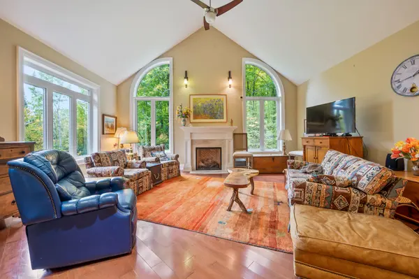 9245 Wellington 124 RD, Erin, ON N1H 6H7