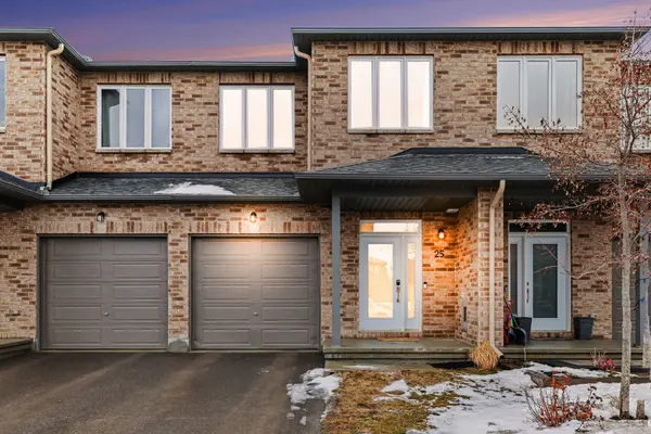 25 Mcphail RD, Carleton Place, ON K7C 0P6