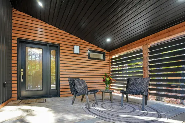 235 Sunnyside ST, Dysart Et Al, ON K0M 1S0