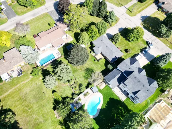 33 Ridgeway AVE, Guelph, ON N1L 1G9